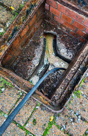 https://plumberwoodvale.com.au/uploads/2025/06/blocked-drains-644040.jpg