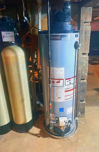 https://plumberwoodvale.com.au/uploads/2025/06/hot-water-724173.jpg